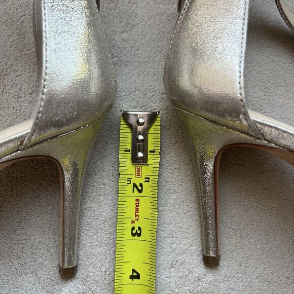 Vince Camuto Imagine Phoebe Metallic Gold Slim Heel Strappy Sandal Women 9.5 M - Picture 10 of 16